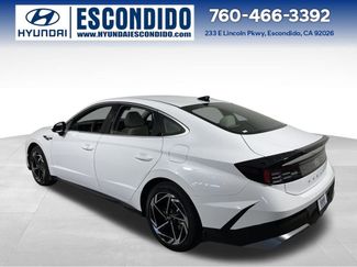 New 2026 Hyundai Sonata SEL video 3