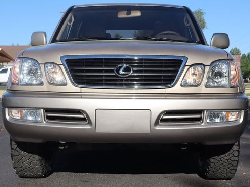Used 1999 Lexus LX 470 4WD image 13