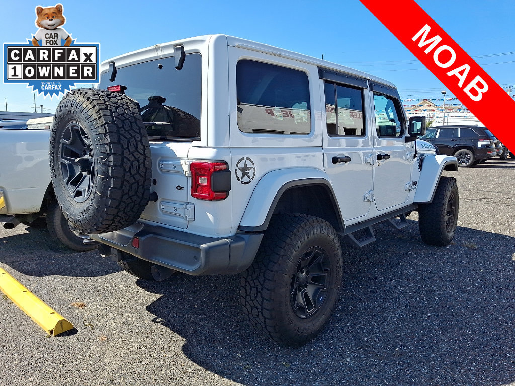Used 2018 Jeep Wrangler Unlimited Sahara w/ Quick Order Package 24M Moab AWD/4WD image 4