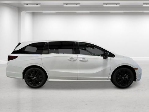 New 2026 Honda Odyssey Sport-L image 9