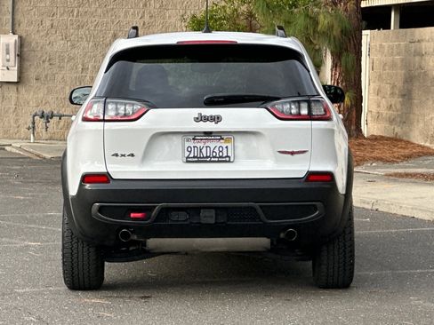 Used 2022 Jeep Cherokee Trailhawk w/ Premium Leather Package image 4