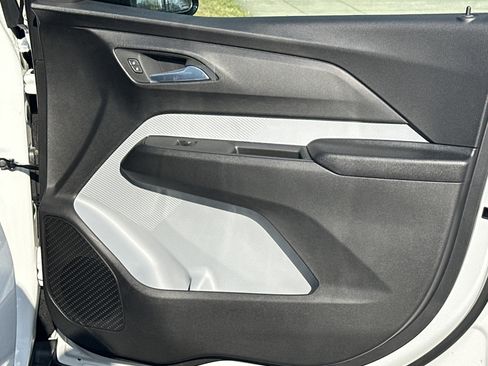 New 2027 Chevrolet Bolt LT image 15