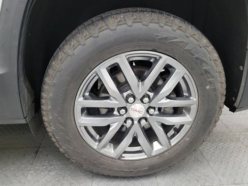 Used 2017 GMC Acadia SLT image 31