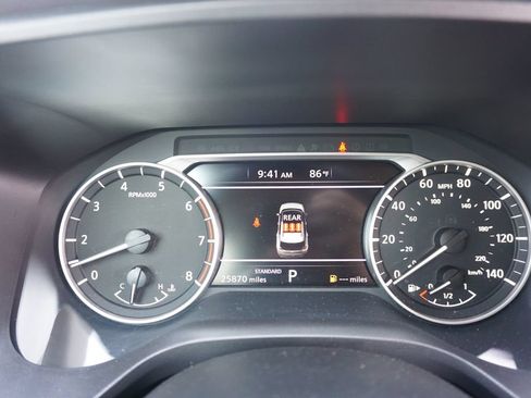 Used 2023 Nissan Rogue S FWD image 7