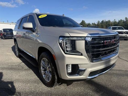 Used 2021 GMC Yukon SLT w/ SLT Luxury Package image 8