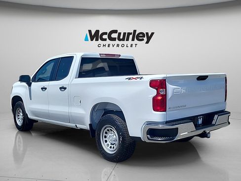 Used 2025 Chevrolet Silverado 1500 W/T w/ WT Value Package AWD/4WD image 5