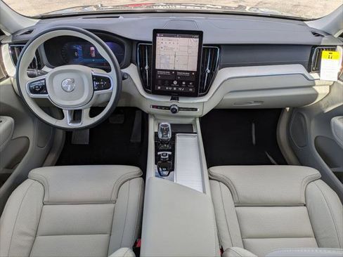 New 2026 Volvo XC60 T8 Ultra w/ Protection Package Premier image 11