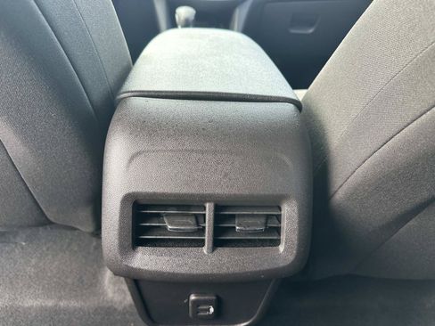 Certified 2024 Chevrolet Equinox LT w/ LPO, Floor Liner Package FWD image 13