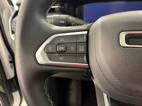 Used 2022 Jeep Compass High Altitude image 23