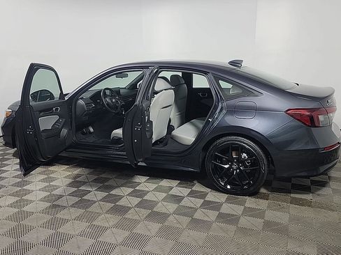 Certified 2025 Honda Civic Sport image 15