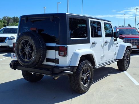 Used 2018 Jeep Wrangler Unlimited Sport AWD/4WD image 6