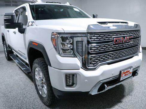 Used 2021 GMC Sierra 2500 Denali w/ Denali Ultimate Package AWD/4WD image 5