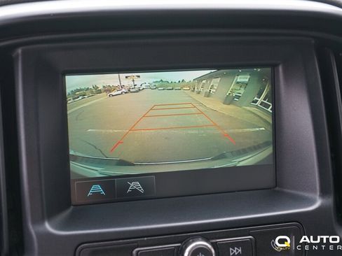 Used 2018 Chevrolet Colorado W/T RWD image 15