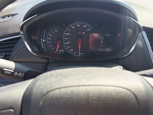 Used 2018 Chevrolet Trax LT FWD image 4