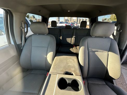 Used 2019 Ford F150 XLT w/ Trailer Tow Package image 12