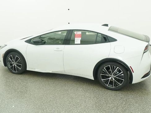 New 2026 Toyota Prius XLE image 68