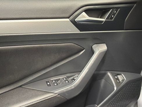 Used 2023 Volkswagen Jetta Sport image 30