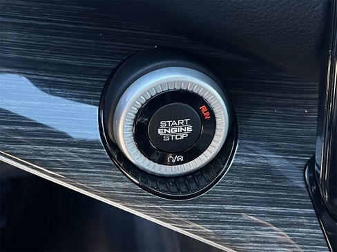 Used 2022 Jeep Wagoneer Series II image 22