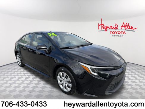 Certified 2024 Toyota Corolla LE image 1