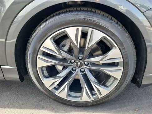 New 2026 Audi Q8 Premium Plus image 20