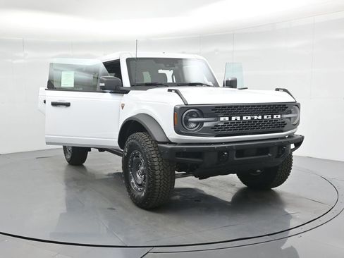 New 2025 Ford Bronco Badlands image 30