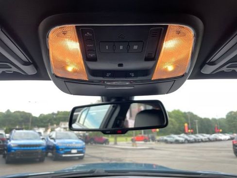 Used 2022 Dodge Charger GT w/ Plus Group RWD image 23