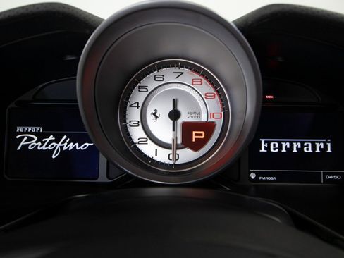 Used 2019 Ferrari Portofino image 26