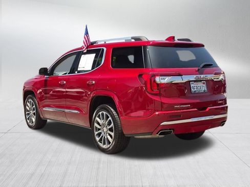 Used 2021 GMC Acadia Denali w/ Denali Technology Package AWD/4WD image 3