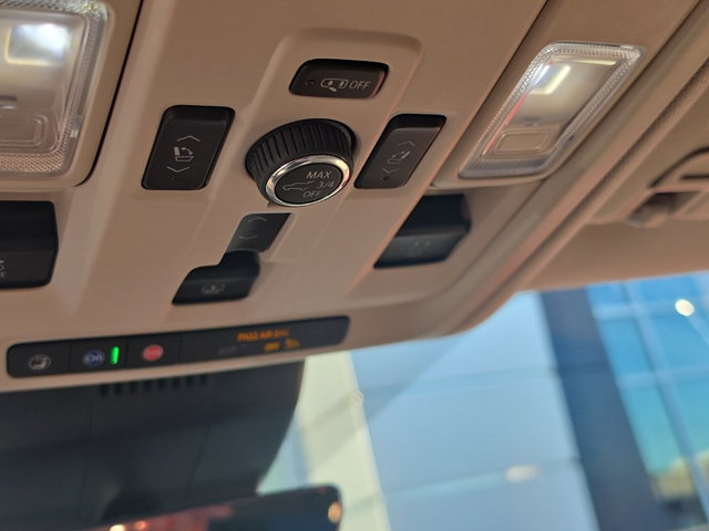 Certified 2024 GMC Yukon Denali w/ Advanced Technology Package AWD/4WD image 20