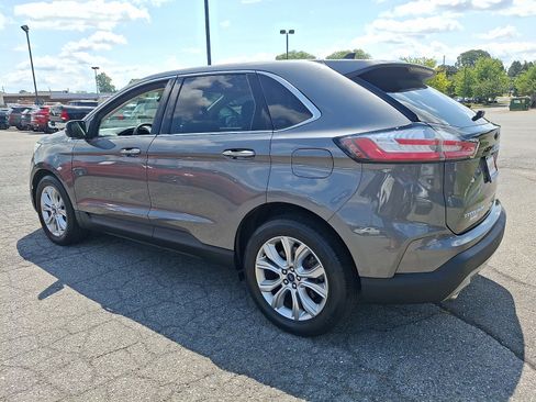 Used 2022 Ford Edge Titanium w/ Equipment Group 301A AWD/4WD image 4