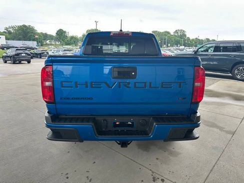 Used 2022 Chevrolet Colorado Z71 AWD/4WD image 9