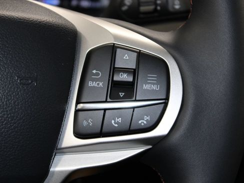 New 2026 Ford Explorer Active w/ Active Comfort Package RWD image 38