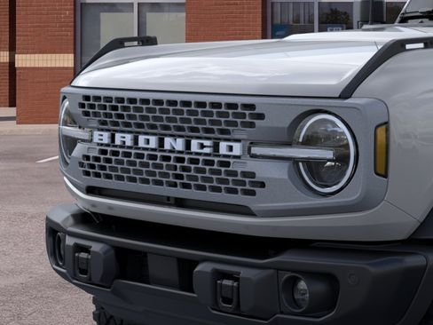 New 2026 Ford Bronco Badlands AWD/4WD image 19