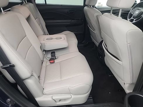 Used 2023 Honda Passport Elite image 16