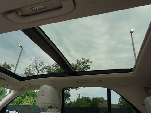 Certified 2025 Mercedes-Benz GLE 350 4MATIC image 16