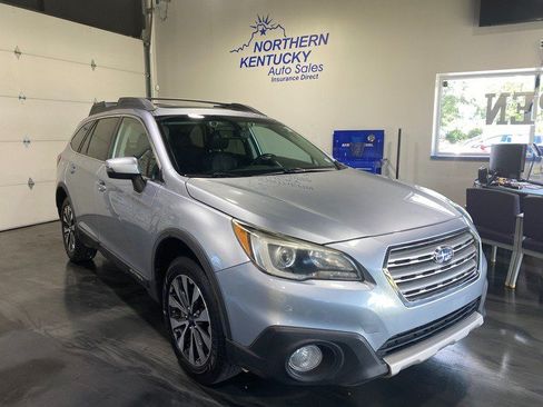 Used 2017 Subaru Outback 2.5i Limited AWD/4WD image 1