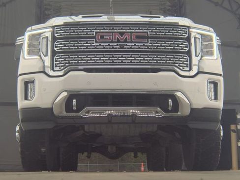 Used 2020 GMC Sierra 3500 Denali w/ Denali Ultimate Package image 6