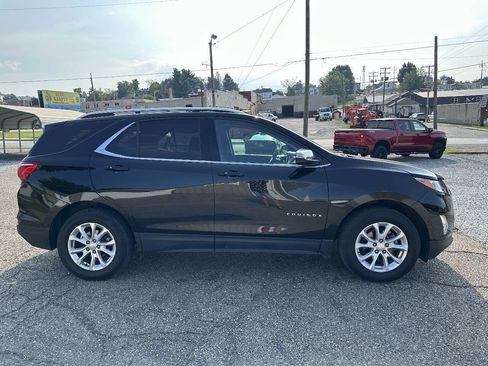 Used 2018 Chevrolet Equinox LT w/ Sun & Infotainment Package AWD/4WD image 9