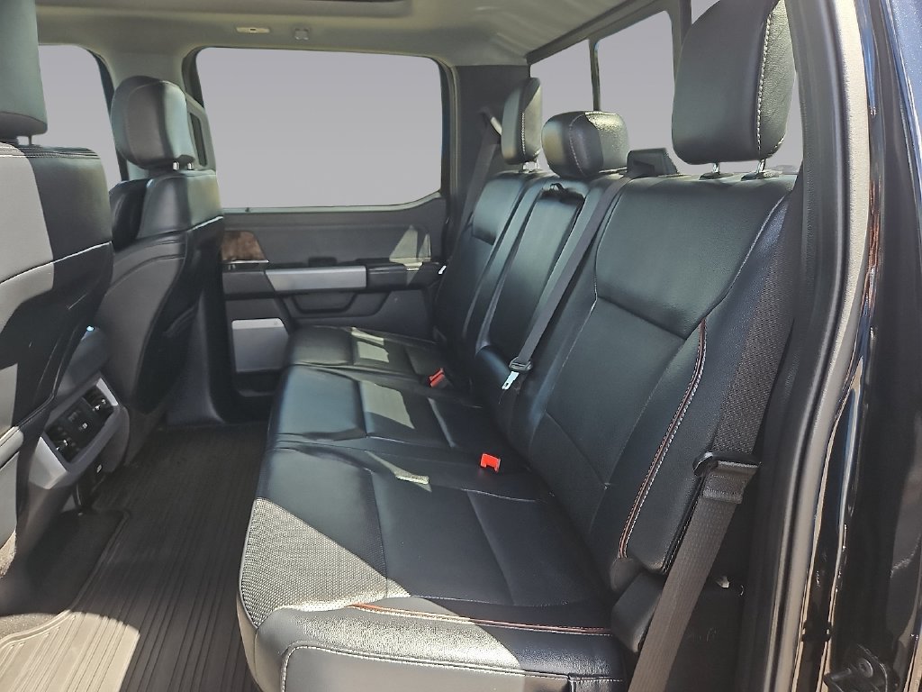 Used 2024 Ford F350 Lariat w/ Lariat Ultimate Package AWD/4WD image 10
