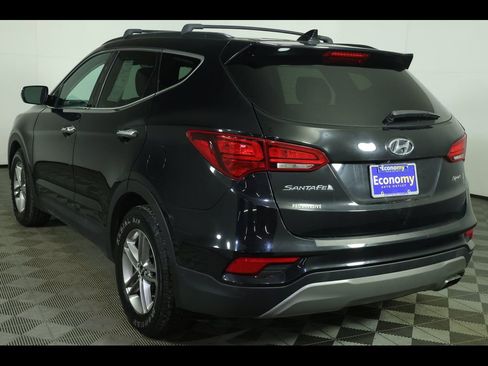 Used 2017 Hyundai Santa Fe Sport image 12