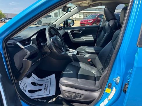 Used 2020 Toyota RAV4 XLE Premium AWD/4WD image 14
