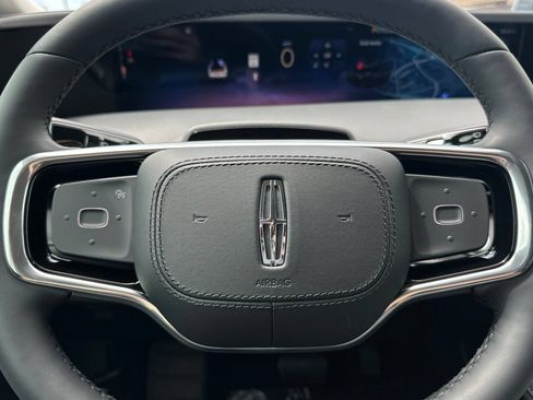 New 2026 Lincoln Nautilus Reserve w/ Jet Appearance Package AWD/4WD image 23