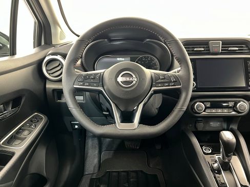 New 2025 Nissan Versa SR w/ Trunk Package image 12