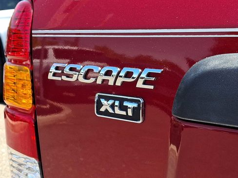 Used 2007 Ford Escape XLT FWD image 30