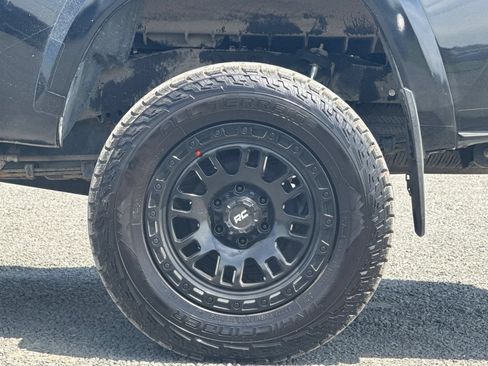 Used 2020 Toyota Tacoma SR5 AWD/4WD image 44