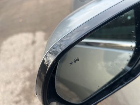 Used 2026 Buick Enclave Avenir w/ Super Cruise Package image 12