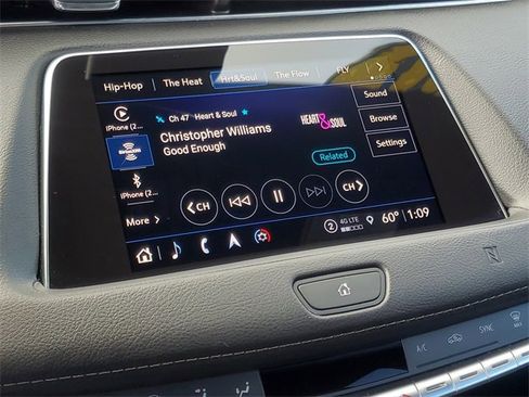 Used 2021 Cadillac XT4 Premium Luxury w/ Cold Weather Package image 19