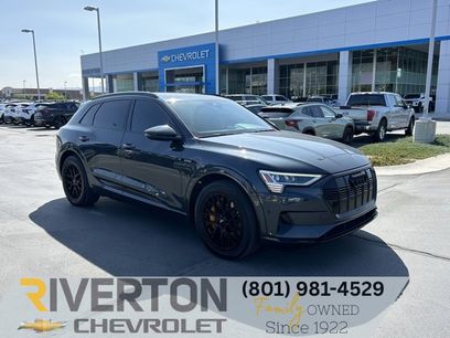 Used 2019 Audi e-tron Premium Plus w/ Cold Weather Package