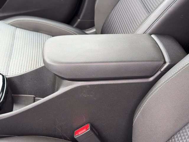 Certified 2025 Chevrolet Trax LT FWD image 32