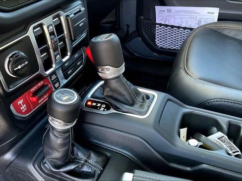 New 2025 Jeep Wrangler Unlimited Rubicon 392 image 10